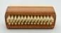 Preview: Handwaschbürste Schichtholz mit Griffmulden. 6 und 4 Reihen helle Naturborsten. Bürstenfabrik Keller seit 1869. Preview: Handwaschbürste Schichtholz mit Griffmulden. 6 und 4 Reihen helle Naturborsten. Bürstenfabrik Keller seit 1869.